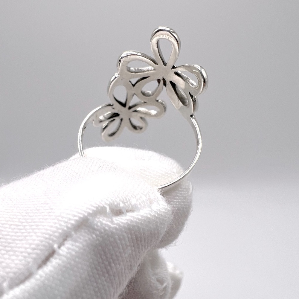 .925 Sterling Silver Double Flower Ring - Picture 16 of 17